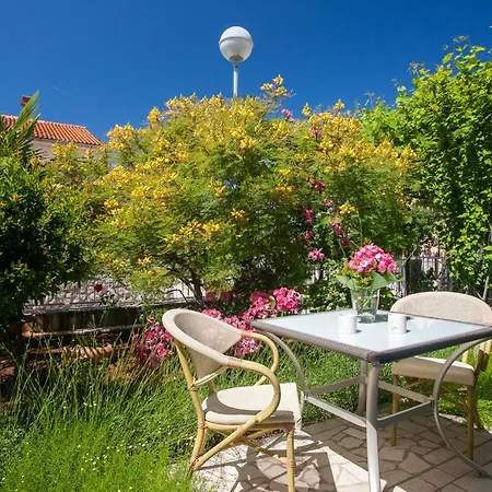 Apartment Dino Krk Town