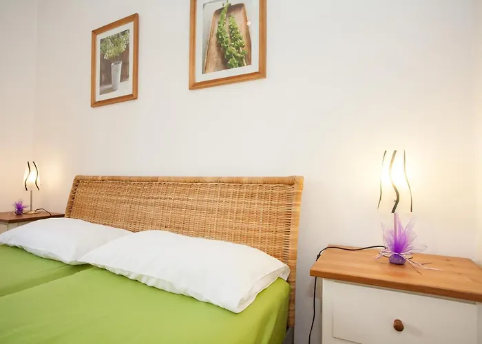 Dino Apartamento Krk Town