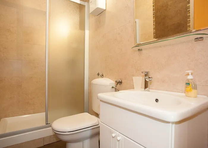 Dino Apartamento Krk Town